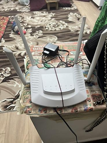 wifi роутеры: Wi‑Fi роутер с четырьмя внешними антеннами Особенности: - 4 — 1