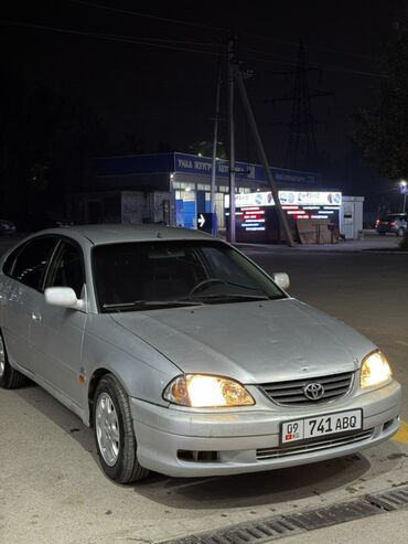 шит прибор камри: Toyota Avensis: 2002 г., 2 л, Механика, Дизель, Хетчбек