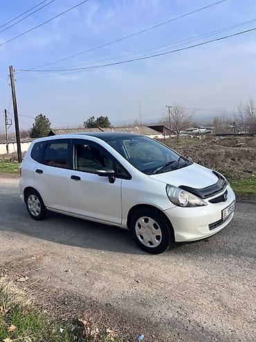 Honda: Honda Fit: 2004 г., 1.3 л, Вариатор, Бензин — 13