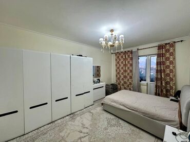 гостинные стенки: 4 комнаты, 100 м², 106 серия, 6 этаж, Евроремонт
