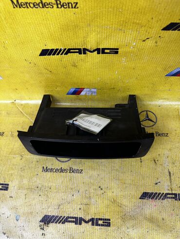 mercedes s550: Кармашек Mercedes w-203