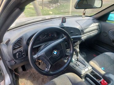 bmv f90: BMW 320: 2 l | 1995 il Sedan