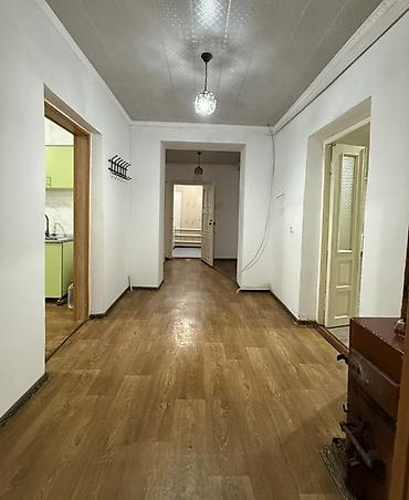 сосновка бишкек: 100 м², 4 комнаты, Золотой квадрат, Без животных — 4