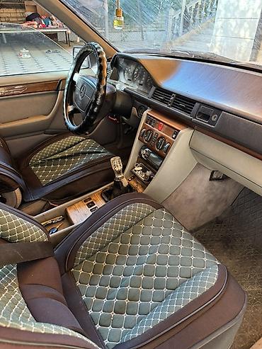 Транспорт: Mercedes-Benz W124: 1993 г., 2 л, Универсал — 7