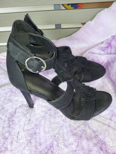 bugatti ženske čizme: Sandale, 38