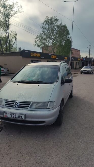 полик 5 д: Volkswagen Sharan: 2000 г., 2 л, Механика, Бензин, Вэн/Минивэн