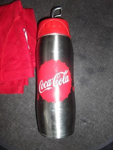 Ostali predmeti za umetnost i kolekcionarstvo: Cocacola predmeti kao sa slika ima ih more. Zainteresovanima — 7