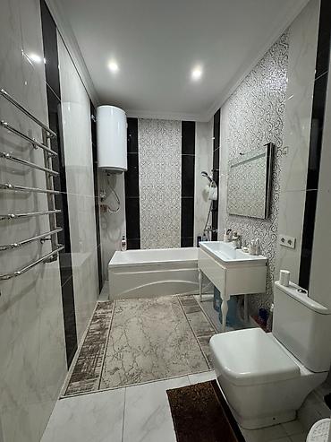 Квартиры: 3 комнаты, 100 м², Асанбай мкр Элитка, 2 этаж — 4