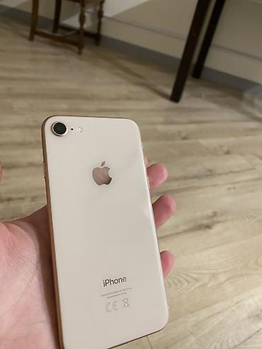 iphone 5e: IPhone 8, 64 GB, Desert Titanium, Barmaq izi — 6