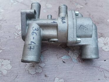 Auto delovi: Ulozak termostata sa kucistem Lada . Ruske proizvodnje. Kompletno — 14