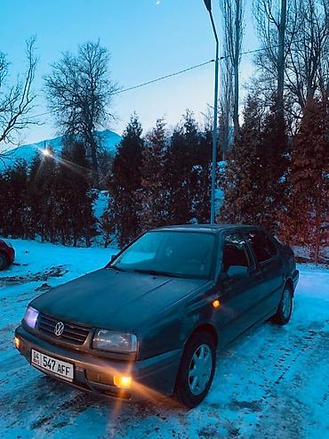 golf venta: Volkswagen Vento: 1995 г., 1.8 л, Механика, Бензин, Седан — 6