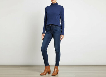 pull and bear sweter: Светр жіночий, розмір S