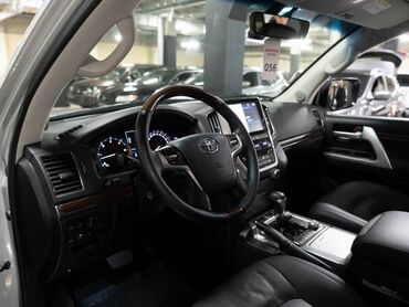 Toyota: Toyota Land Cruiser: 2021 г., 5.7 л, Автомат, Бензин, Внедорожник — 8