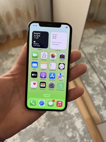 Apple iPhone: Apple iPhone iPhone Xs — 3