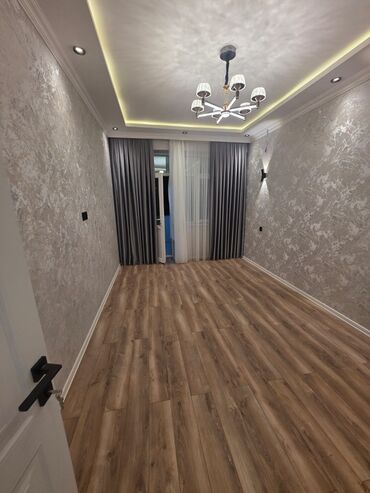 Yeni tikili: 3 otaqlı, Yeni tikili, 70 kv. m — 4