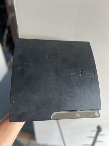 ноуты игровые: Игровая приставка Sony PlayStation 3 (модель Slim) с комплектом