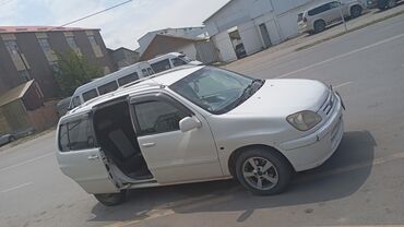 продаю номер машины: Toyota Raum: 1998 г., 1.5 л, Автомат, Бензин, Седан