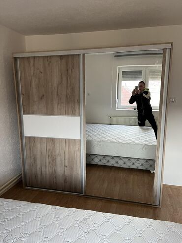 Ormari: Novo u ponudi Gardaroberi svi dimenzija Mogucnost izrade Po vasim — 2