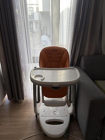 качаля: Детский стульчик для кормления Peg Perego Tatamia - — 1