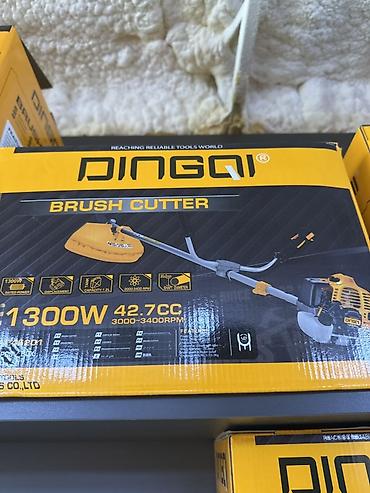Бензокоса DINGQI Brush Cutter - Мощность двигателя: 1300 W - Рабочий