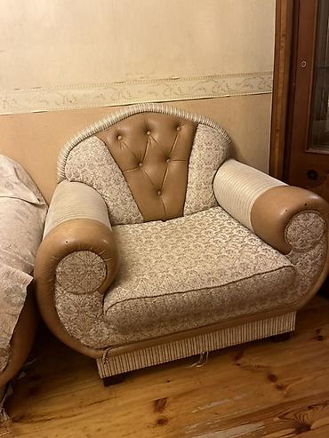 kontakt home divan kreslo: Klassik üslubda yumşaq mebel dəsti - Tərkibi: 1 ədəd 3 nəfərlik divan — 3