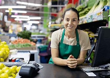 Сатуулар: Нужны сотрудники женского пола в продуктовый маркет Караван. находится — 1