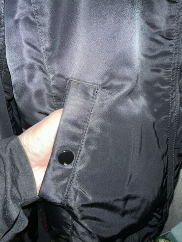 Бомберы: Бомбер Alpha Industries MA‑1 - Бренд: Alpha Industries Inc. (ярлык — 9