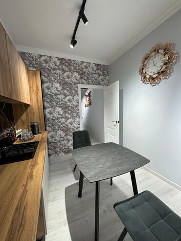 Посуточная аренда квартир: 1 комната, Банные принадлежности, Телевизор, Круглосуточное заселение — 3