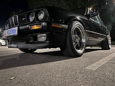 BMW: BMW 3 series: 1988 г., Седан — 4