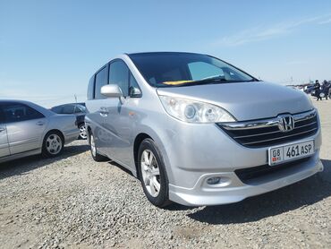 Honda: Honda Stepwgn: 2006 г., 2 л, Автомат, Бензин, Минивэн