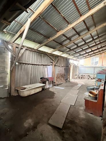 Продажа коттеджей и домов: Дом с двором и хозяйственными постройками - Отдельно стоящий — 20