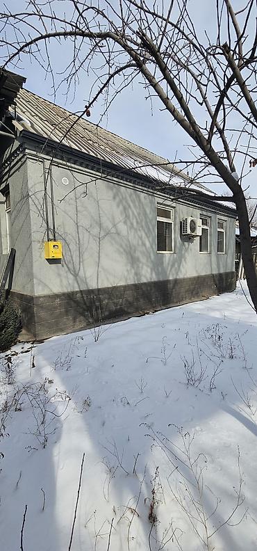 Продажа коттеджей и домов: Продаётся добротный кирпичный дом 85 кв.м на участке 3сотки в районе — 2