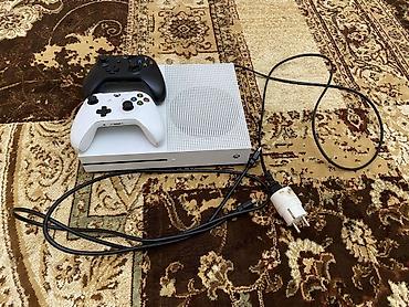 иксбокс оне с: Игровая консоль Xbox One S (белая) Комплектация: - Консоль Xbox One S — 1