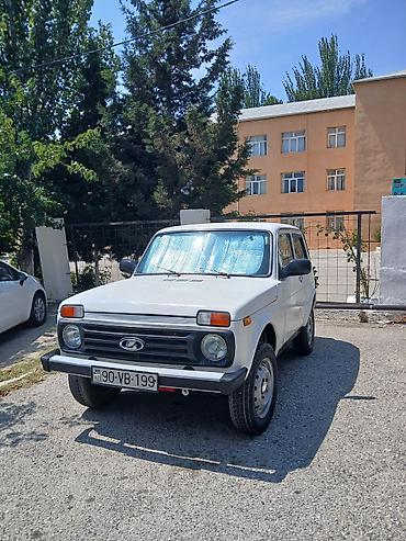 VAZ (LADA): VAZ (LADA) 4x4 Niva: 1.6 l | Ofrouder/SUV — 5