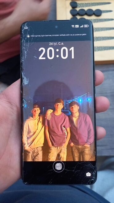 телефон fly iq4407: Honor Magic 5 Lite, rəng - Qara, Qırıq