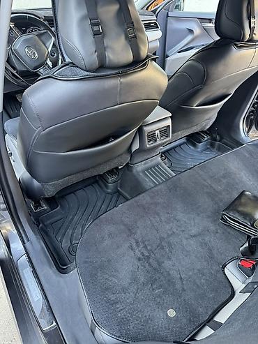 Toyota: Toyota Camry: 2020 г., 2.5 л, Автомат, Бензин, Седан — 5