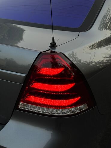 Chevrolet: Chevrolet Aveo: 1.5 l | 2022 il 120000 km Sedan — 5