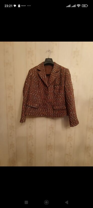 Dəstlər, kostyumlar: Pencəklər qadın üçün şalvar 5 manat . ölçüsü- XS . Təzə kimi qalıb — 11