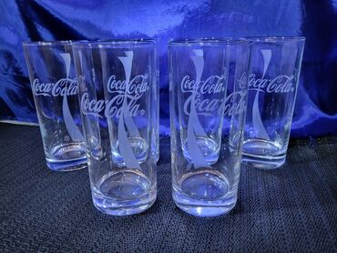 Čaše: Case nove Coca Cola vintaz. Komada 6 u ceni,sve na casama odsjaj od — 5
