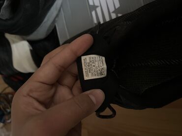 Кроссовки и спортивная обувь: Продается мужская обувь Макостны, кроссовки, ботасы, ботинки дешево at lalafo.kg — 23 Кроссовки и спортивная обувь: Продается мужская обувь Макостны, кроссовки, ботасы, ботинки дешево — 23