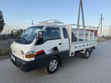 срочно продать машину: Hyundai Porter: 2002 г., 2.6 л, Механика, Дизель, Универсал