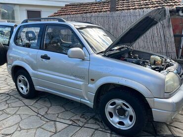 Sale cars: Suzuki Grand Vitara: 1.6 l. | 2001 έ. 265000 km. SUV/4x4