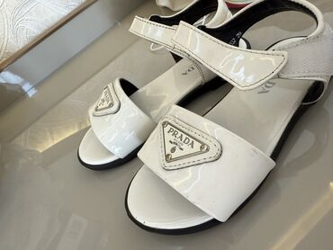 женские сандали adidas adilette: Basanoşka və səndəllər