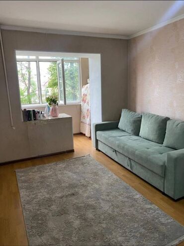квартира берилет 4500: 1 комната, 30 м², Индивидуалка, 3 этаж