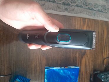 Trimmerlər və saç qırxan maşınlar: Saç qırxan maşın, Braun, İşlənmiş, Ünvandan götürmə — 26