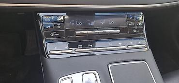 grander: Hyundai Grandeur: 2020 г., Седан — 10
