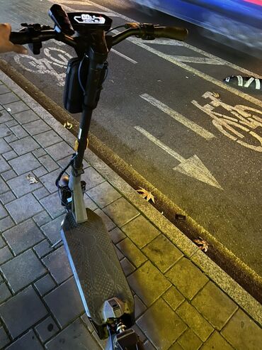 Elektrikli samokatlar: Elektrik skuter Kingsong N12 pro Maksimal sürət 60 Yürüş məsafəsi 50 — 9