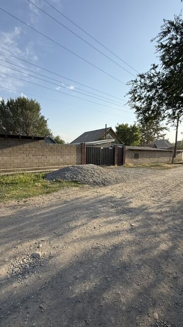 автомойка в аренду ош: Дом, 70 м², 4 комнаты, Собственник, Косметический ремонт