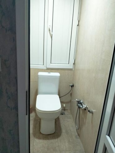 Köhnə tikili: Bakı, 5 otaqlı, Köhnə tikili, m. Xalqlar Dostluğu, 106 kv. m — 6