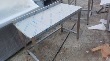 Sifarişlə mətbəx masaları: Dördbucaq masa, Açılmayan — 39